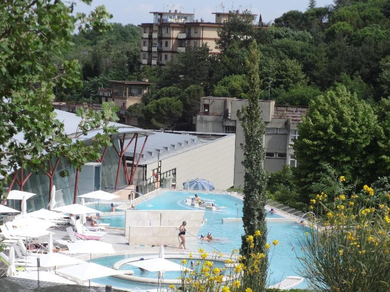 Hotel Saturno Chianciano Terme Kültér fotó