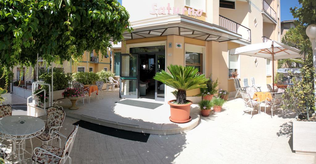 Hotel Saturno Chianciano Terme Kültér fotó