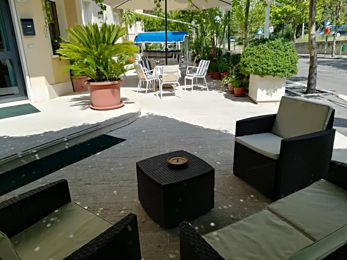 Hotel Saturno Chianciano Terme Kültér fotó