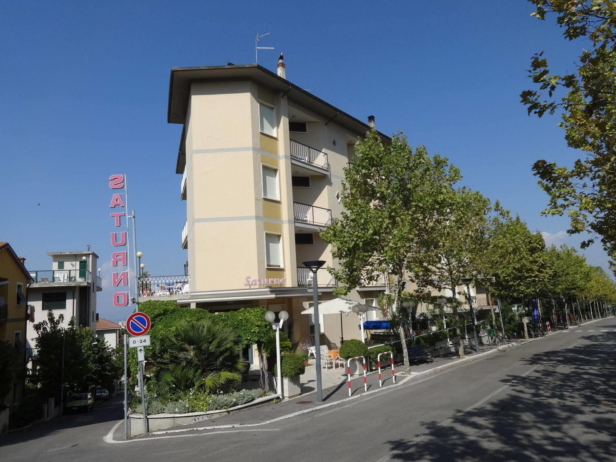 Hotel Saturno Chianciano Terme Kültér fotó