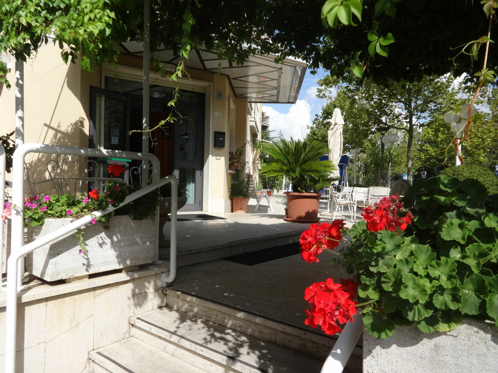 Hotel Saturno Chianciano Terme Kültér fotó